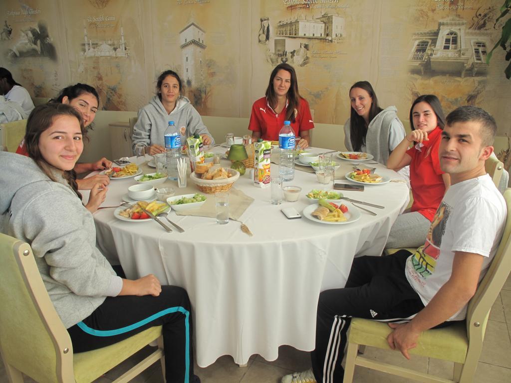 Hotel Simsek Edirne Exteriör bild