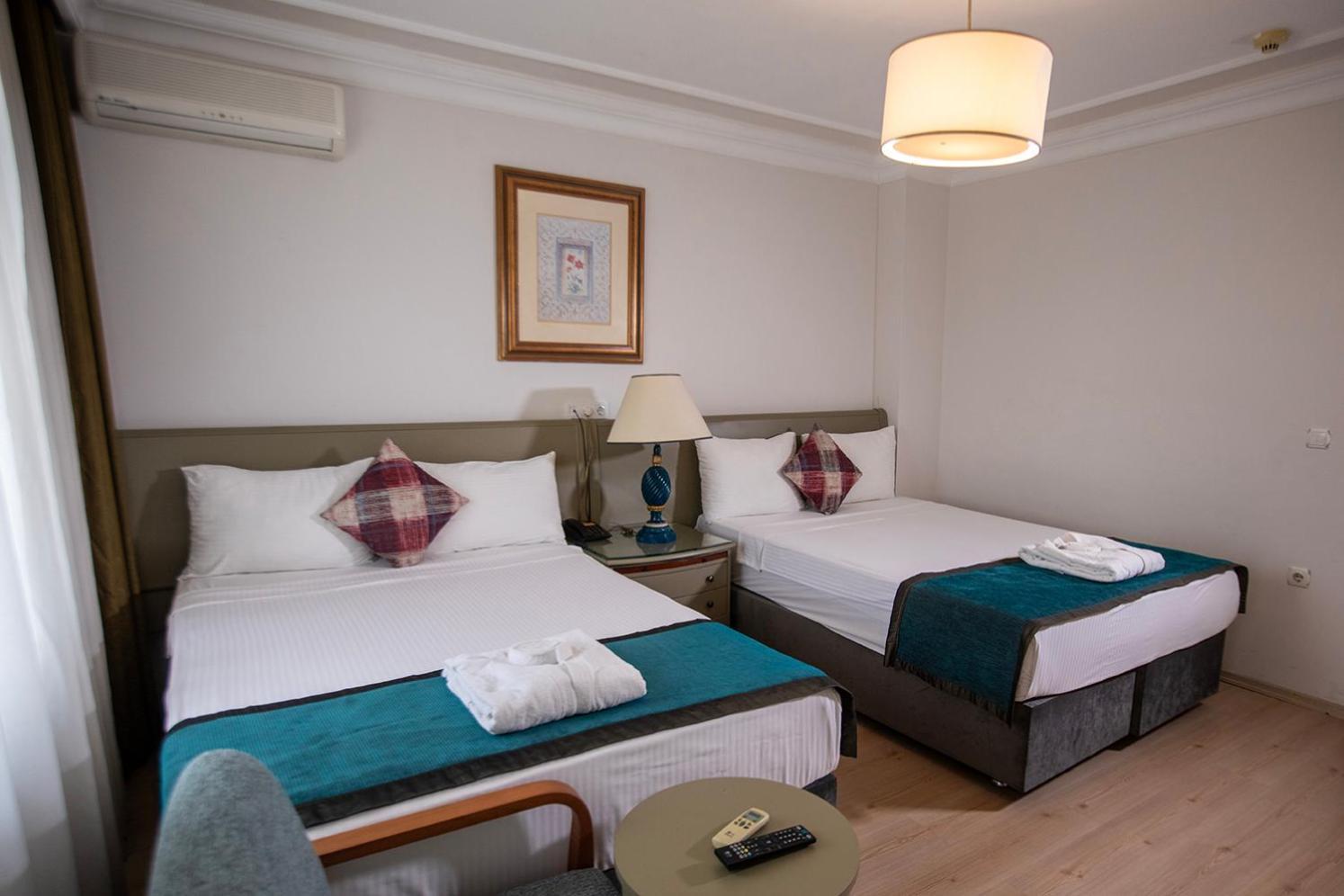 Hotel Simsek Edirne Exteriör bild